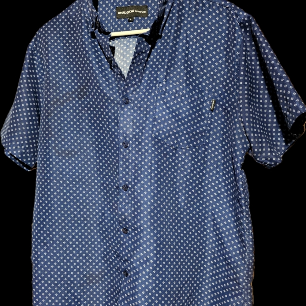 MOLOKAI SURF CO LG Dark Navy Blue Diamond Pattern collared button shirt